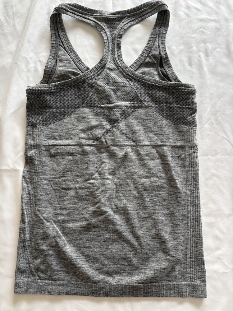 Gray Racerback Athletic Tank Top Scoop Neck Stretch Women's Yoga Gym