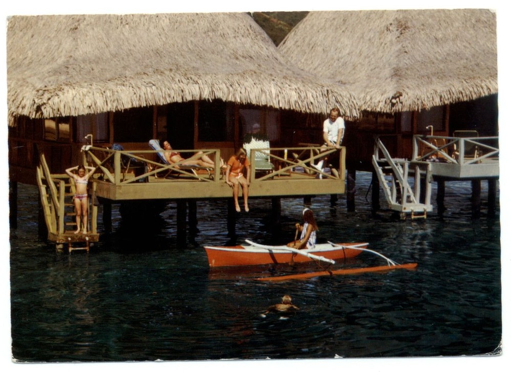 Moorea French Polynesia Hotel Bali Hai vintage postcard sku881