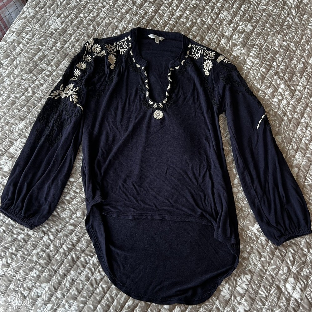 Lucky Brand Navy Top Size Small Womens Embroidered Tunic Blouse High Low Hem