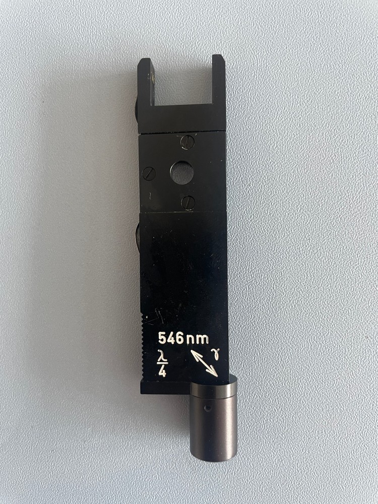 LEITZ POL microscope compensator 546nm 1/4 Color patch board
