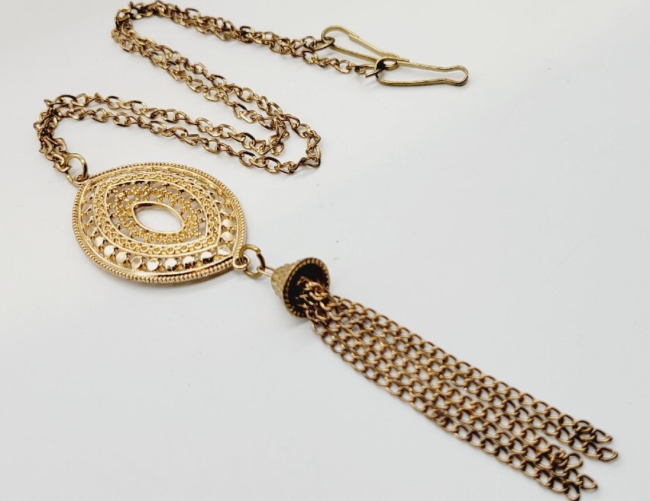 Filigree Tassel Necklace Pebbled Gold Tone Pendant Long Vintage 1980's 23 in