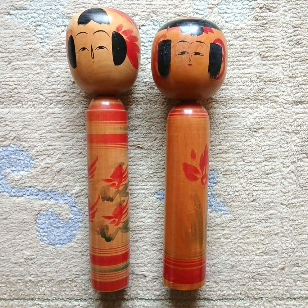 Kokeshi Doll Set of 2 Hand-Painted Wooden Traditional Japanese Craft