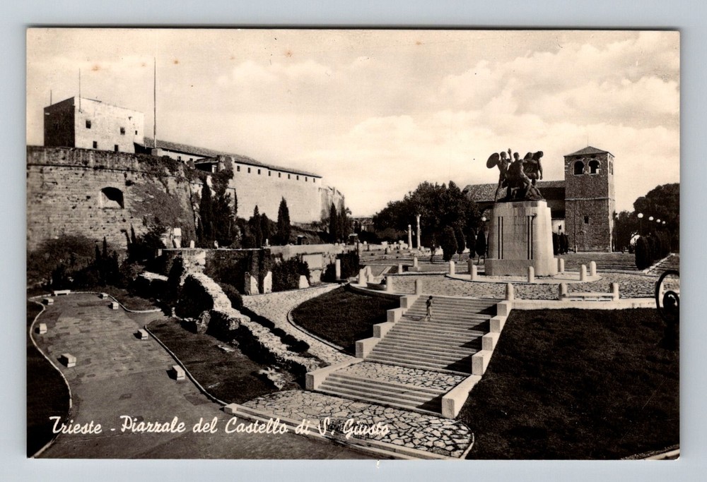 Italy- Trieste Castle Of St. Justus Square Postal Old Card View Vintage Postcard