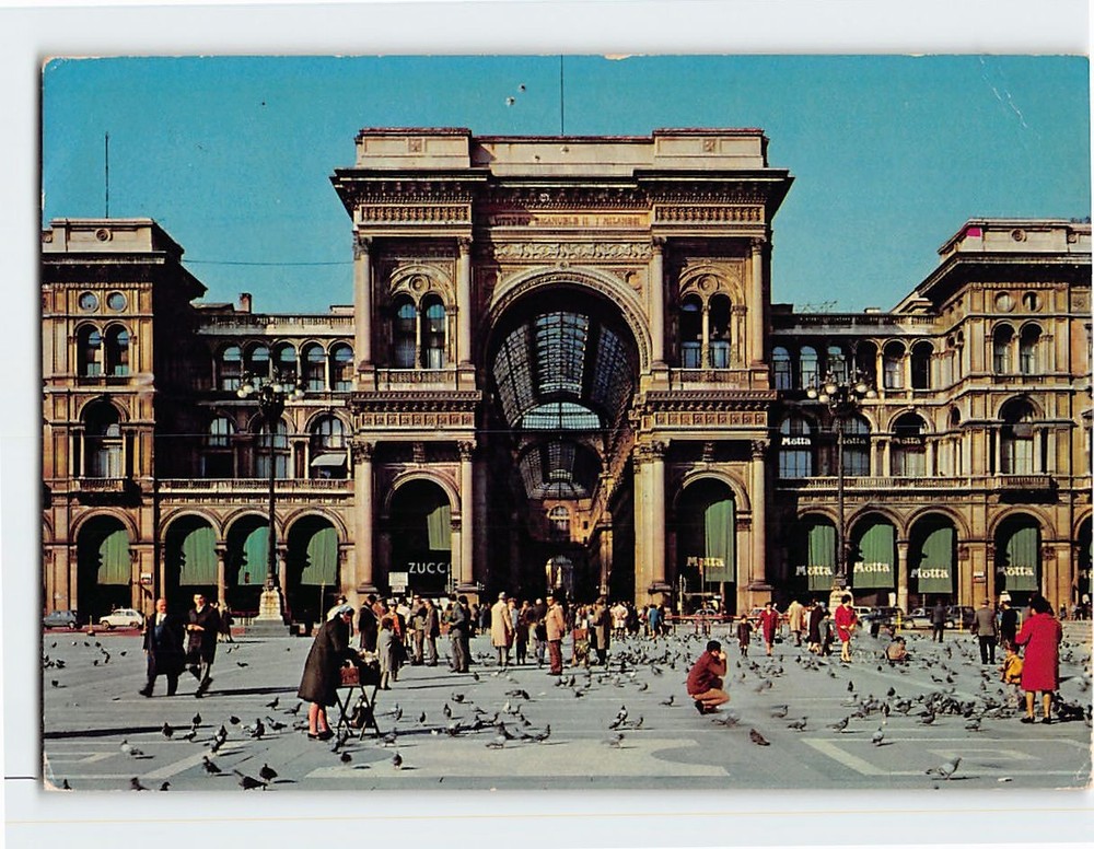Postcard Galleria Vittorio Emanuele II Milan Italy