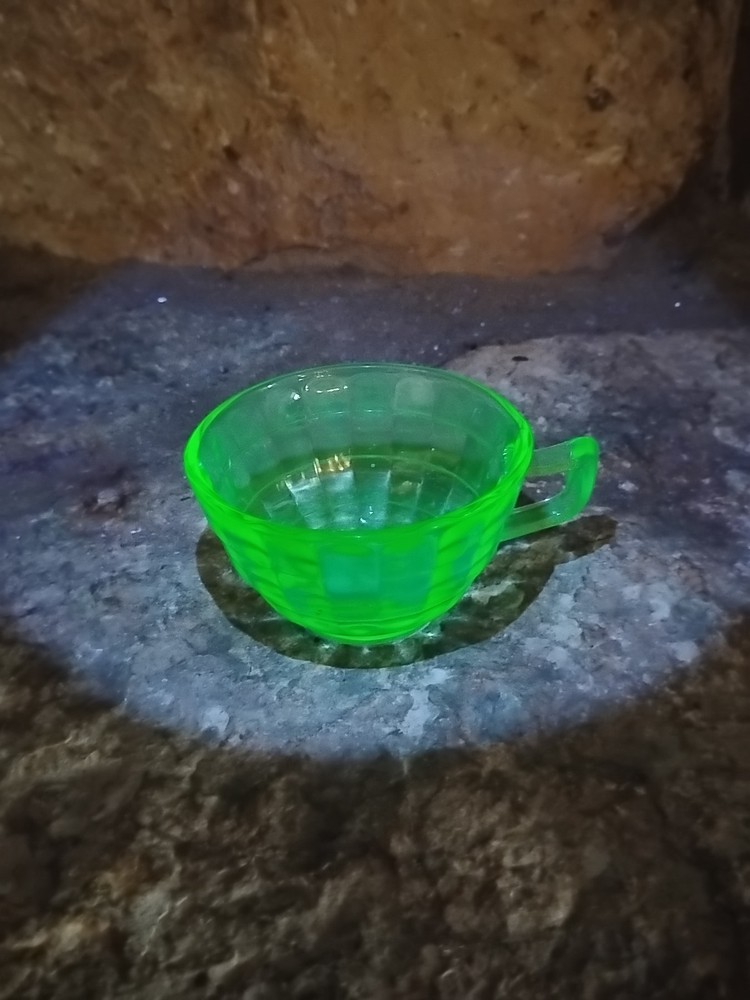 Vintage Uranium Glass Block Optic Cup. Very Good Condition