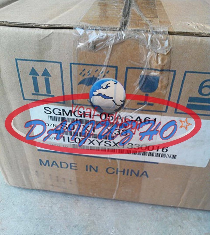 1PC New Yaskawa Servo Motor SGMGH-05ACA61