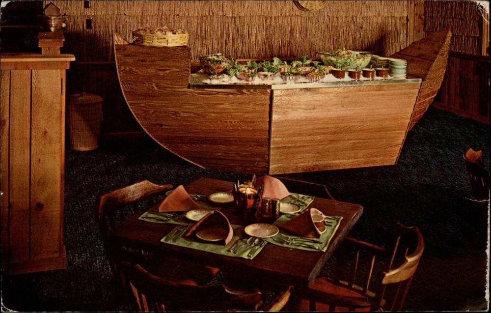 St Charles Missouri Noah's Ark restaurant salad bar dining room vintage postcard