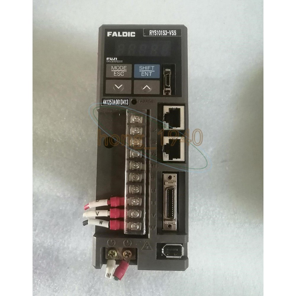 1PC Used Fuji RYS101S3-VSS Servo Drive