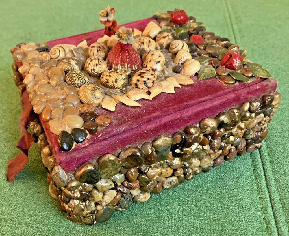 Antique Seashell Covered Trinket Magenta Velvet Lined Collectible Decorative Box