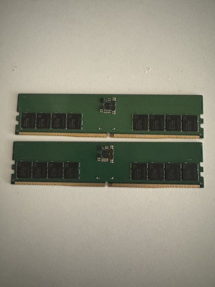 SK Hynix 32GB DDR5 5600MHz (2x16Gb) Desktop RAM