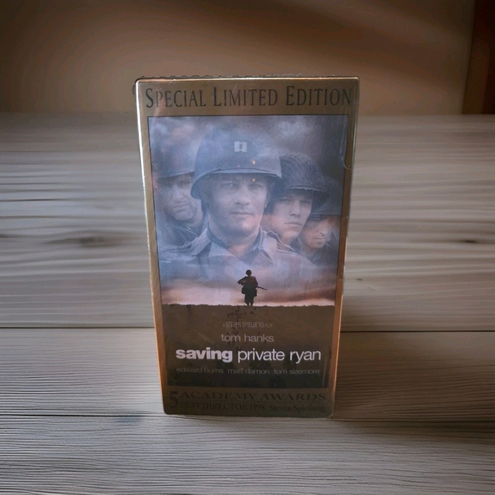 Saving Private Ryan (VHS, 2000, 2-Tape Set, Special Limited Edition)