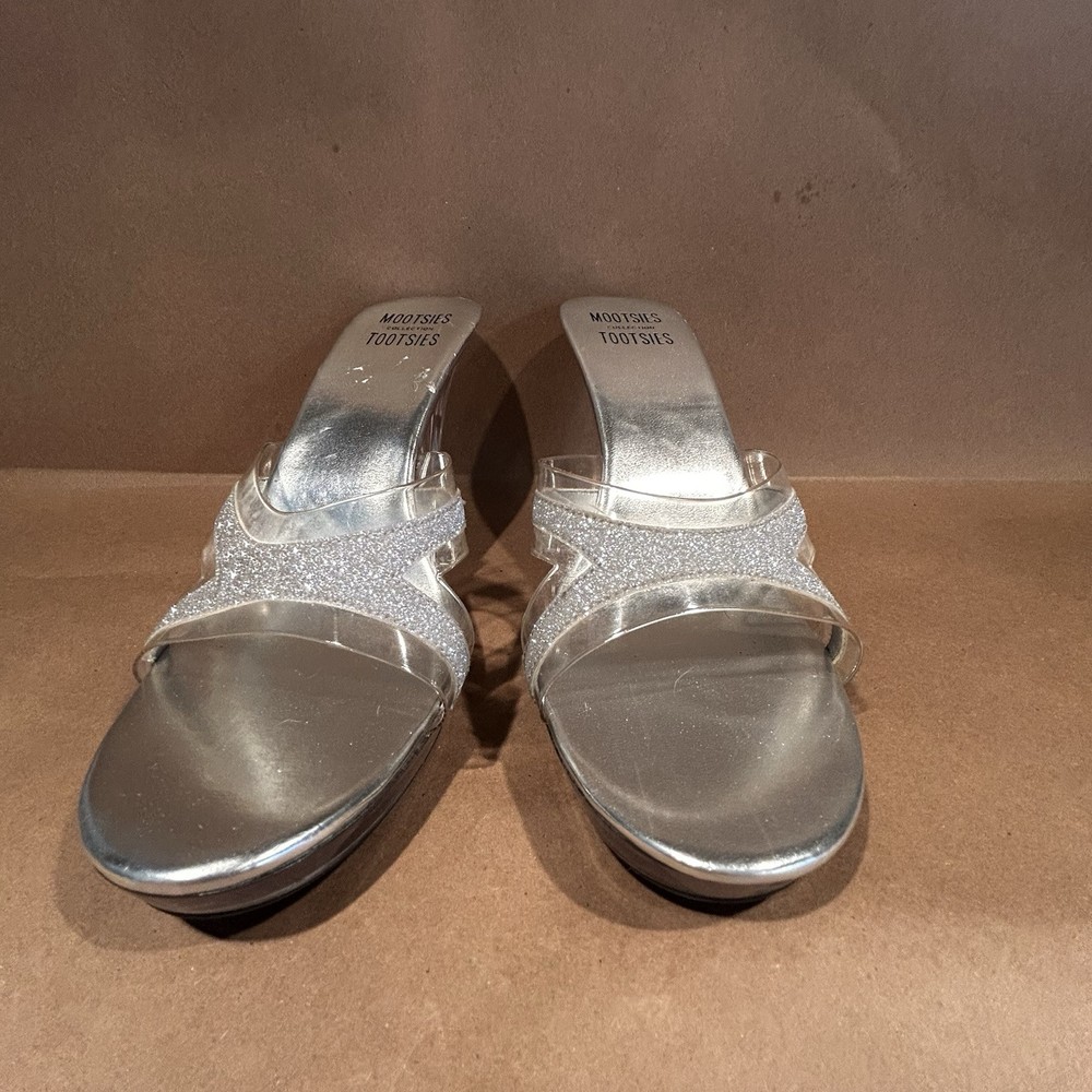 Mootsies Tootsies Women's Silver Glitter  Shoe Acrylic Heels Sz 8-1/2