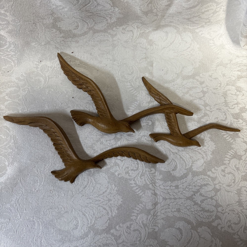 Vintage Seagull Wall Hanging Flying Birds Homco Syroco MCM 3 Birds 2 pcs.