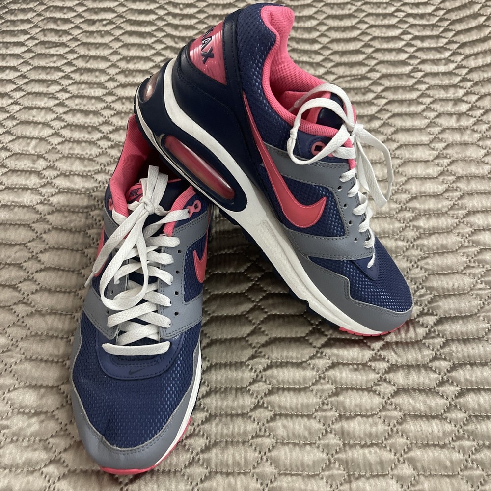 Nike Air Max Women's Athletic Shoes Size 10.  Blue /pink/gray. Great Condition.