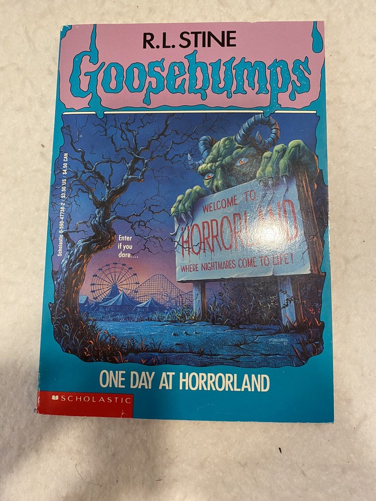 Original Goosebumps #16 One Day At Horrorland RL Stine G-VG Cond