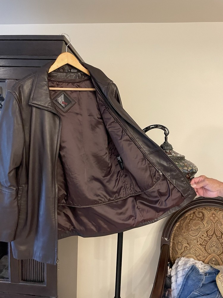Great Condition Size M Women’s Leather Jacket Brown with Removable Lining