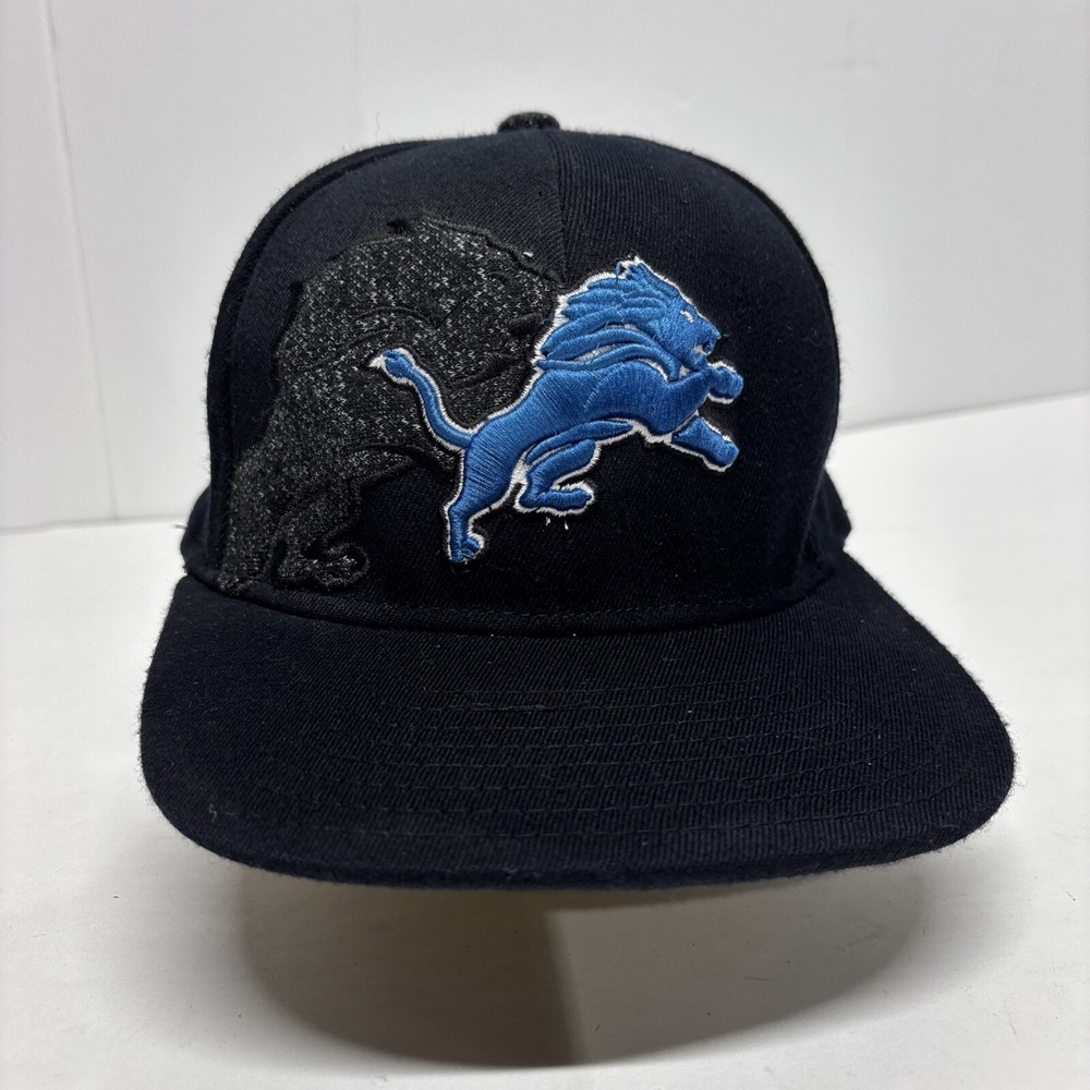 Detroit Lions Hat Reebok Size Small Black Stretch Fit Blue Lion Logo