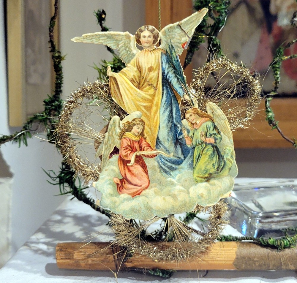Angels in Heaven, announcing Birth of Christ.  Silver Tinsel & Paper Ornament