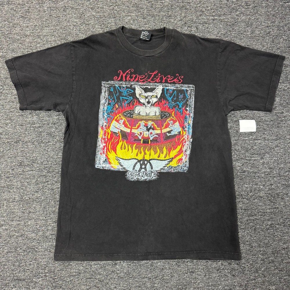 Vintage 90s GIANT Tag Nine Lives AEROSMITH Band Tour T-Shirt Sz XL Sun Faded