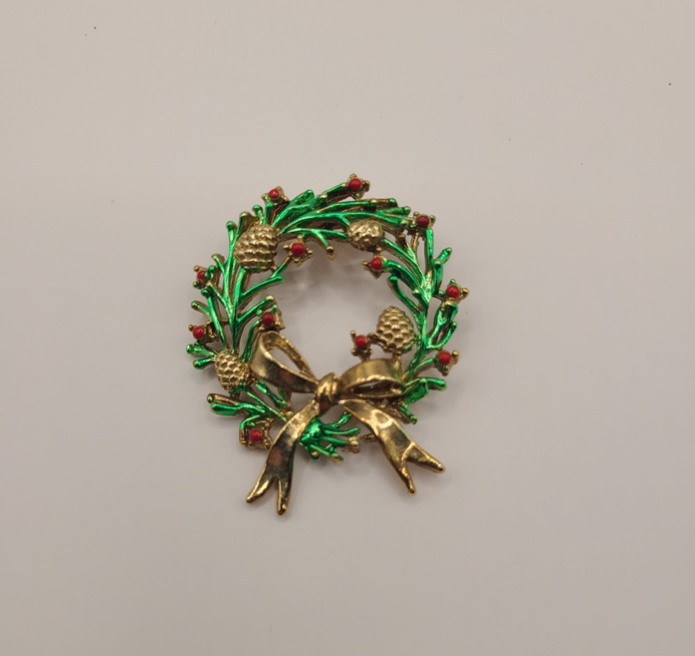Vintage Goldtone Red Green Enamel Christmas 2