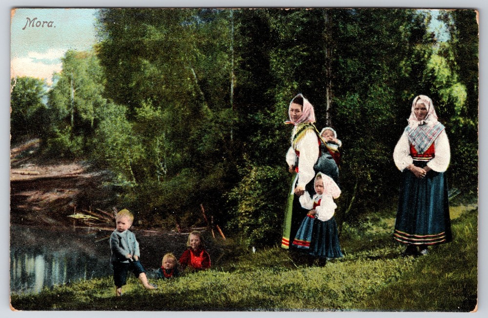 Sweden Mora Dalarne Women and Children in Traditional Dress Postcard