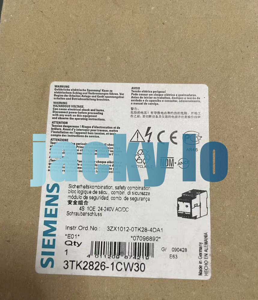 1PCS NEW Siemens Safety relay 3TK2826-1CW30 Expedited Shipping