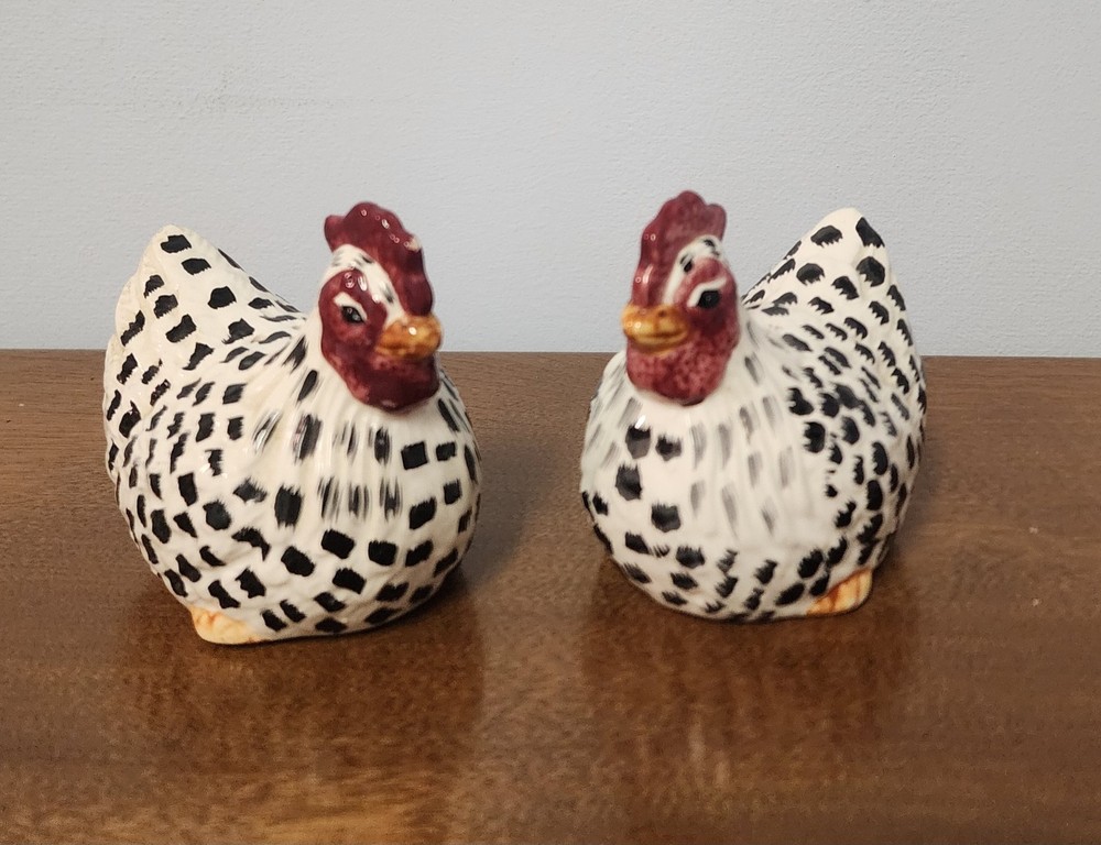 Vintage Ceramic Speckled Chicken Salt And Pepper Shakers