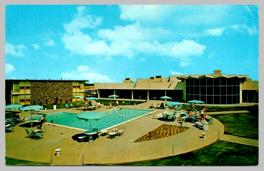 Stockton Inn Pool Side California Chrome c1960s Vintage Advertising UNP Postcard