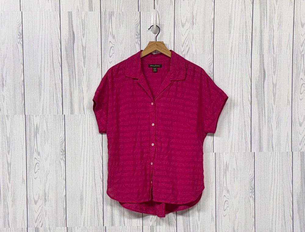 Tommy Bahama short sleeve button down shirt womens size medium pink cotton
