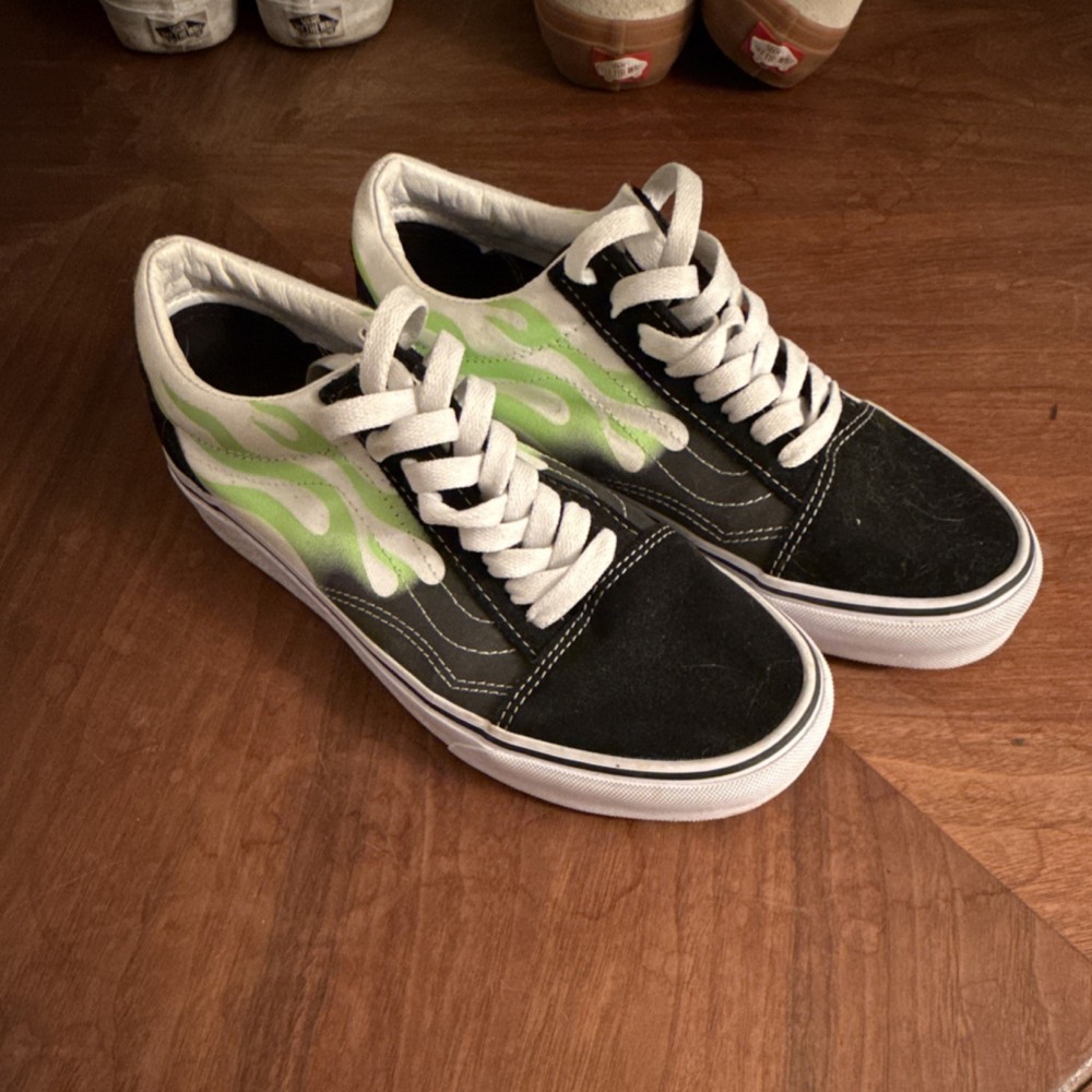 VANS Old Skool Flame Men's Black Green Men’s 7 Women’s 8