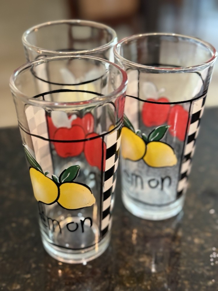 Vintage Apples & Lemons Tumblers Set of 3 Black White Checked EXC