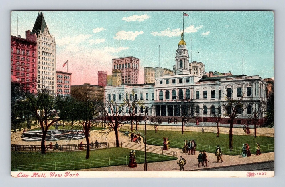 New York City NY- City Hall, Antique, Vintage Souvenir Postcard