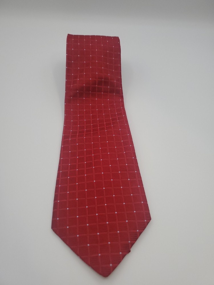 Daniel Cremieux 100% Silk Neck Tie Red W Blue Dots Hand Made XL