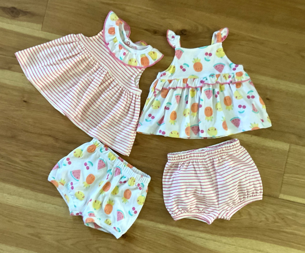 Mini Hop Baby Girl 4 Pc Mix & Match 2 Sets  Size 9 Months