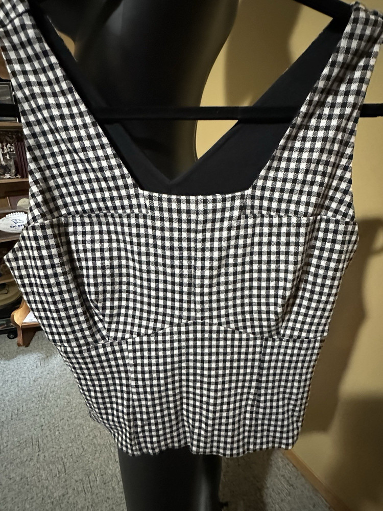 CAbi Women's Black White Gingham Square Neck Cropped Tank Top Cotton Size L