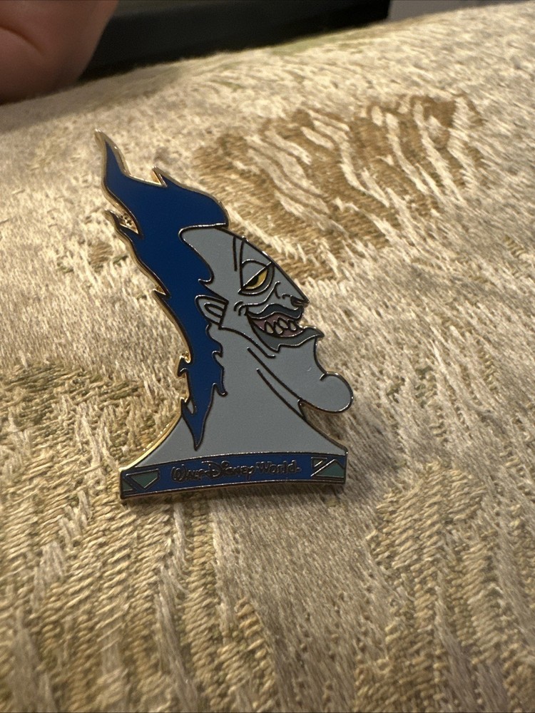 2004 Walt Disney World Cast Lanyard Hades Villain Pin