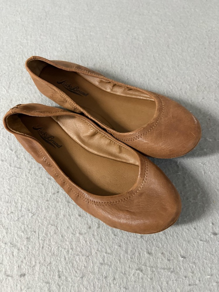 Lucky Brand Flats Womens Size 6.5 Tan Ballet Shoes Comfort Slip On Casual