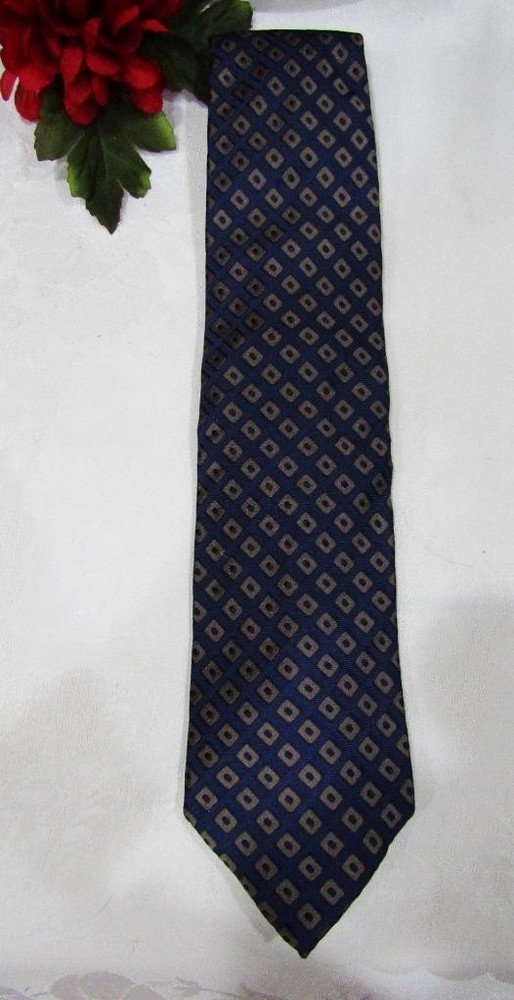 Jos. A. Bank Handmade SILK TIE