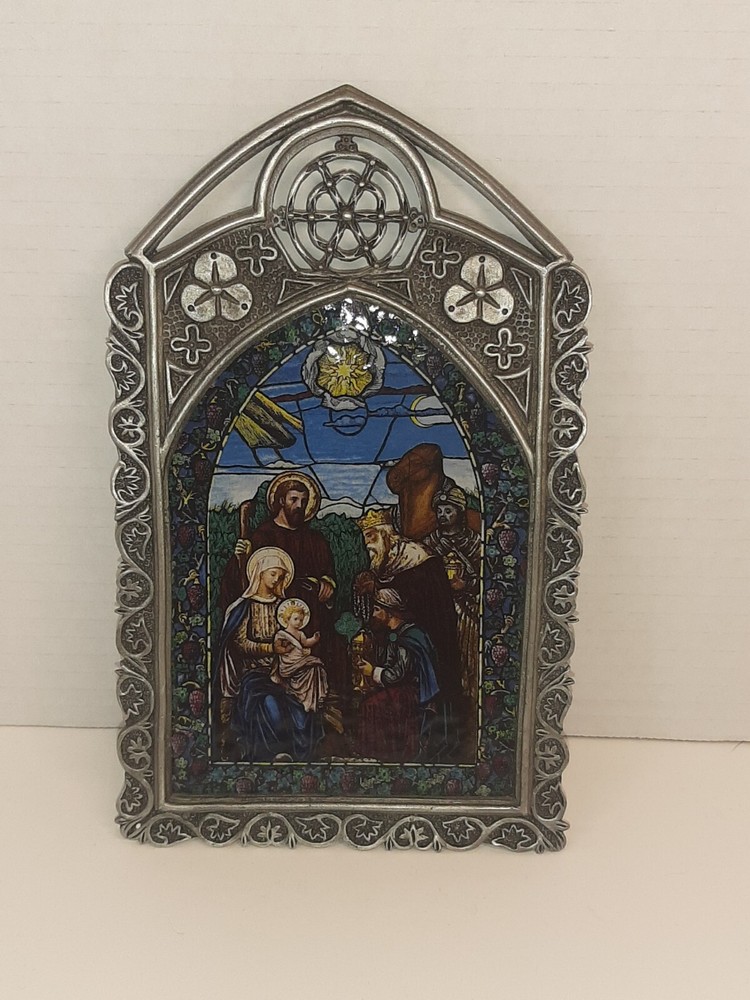 Divine Light The Bradford Exchange 1995 A Savior is Born Stain Glass Pewter READ