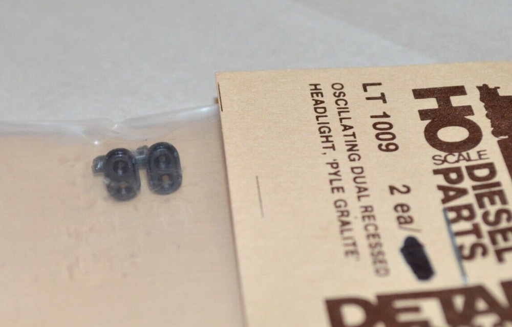 HO locomotive PARTS Details Associates LT 1009 oscillating recessed headlight