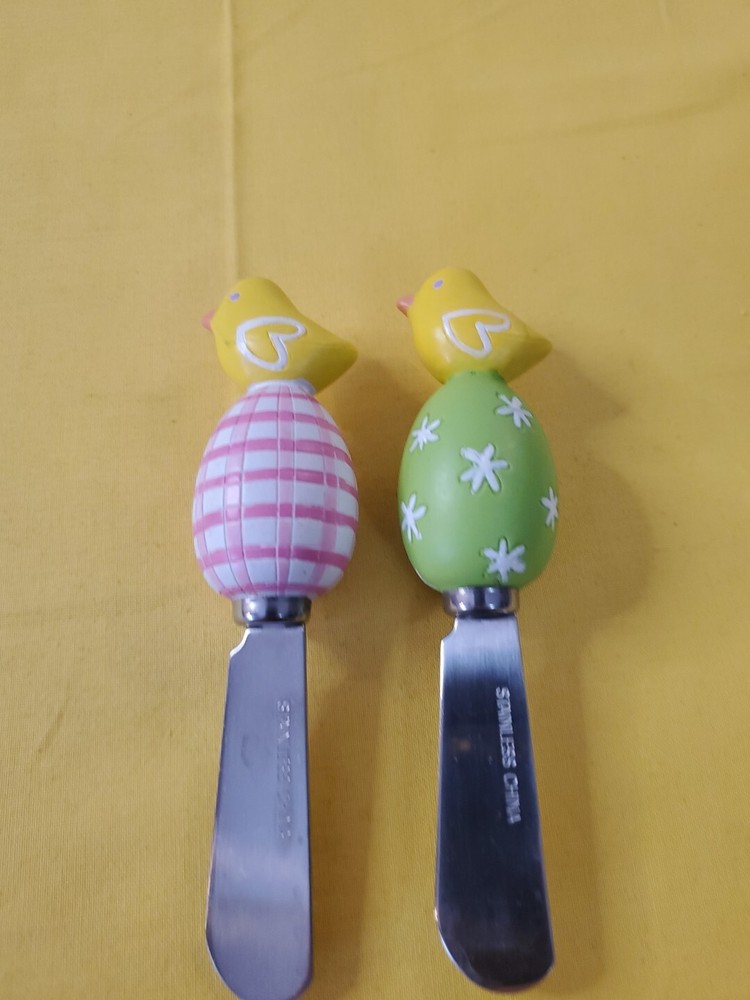 Cheese, Butter, Jam Condiment Spreaders Knives Painted Eggs Chicks Handles 4