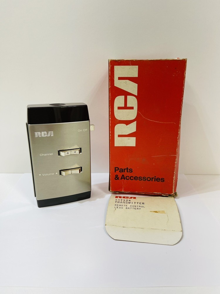 Rare NOS Vintage RCA Remote Transmitter 10T124
