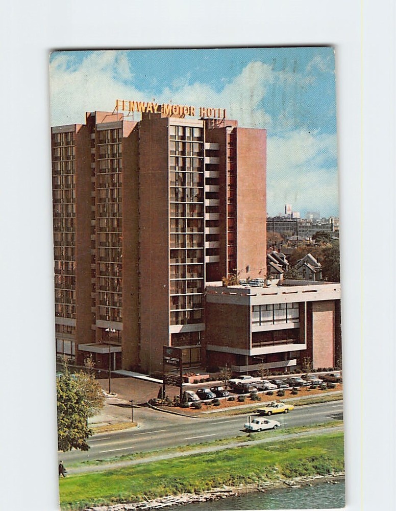 Postcard Fenway Cambridge Motor Hotel Cambridge Massachusetts USA