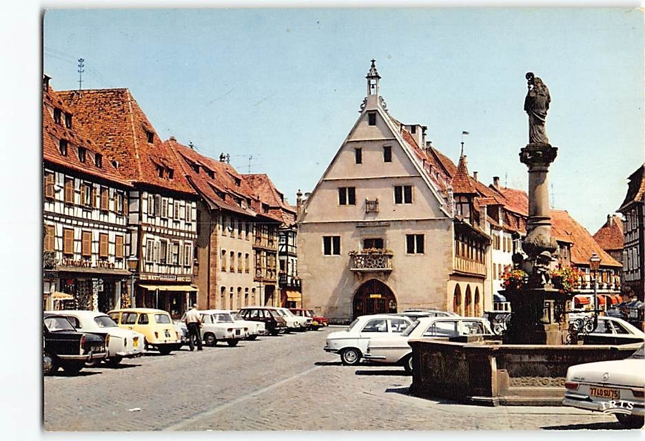 Postcard La Fontaine Sainte Odile et la Halle aux Blés Obernai France
