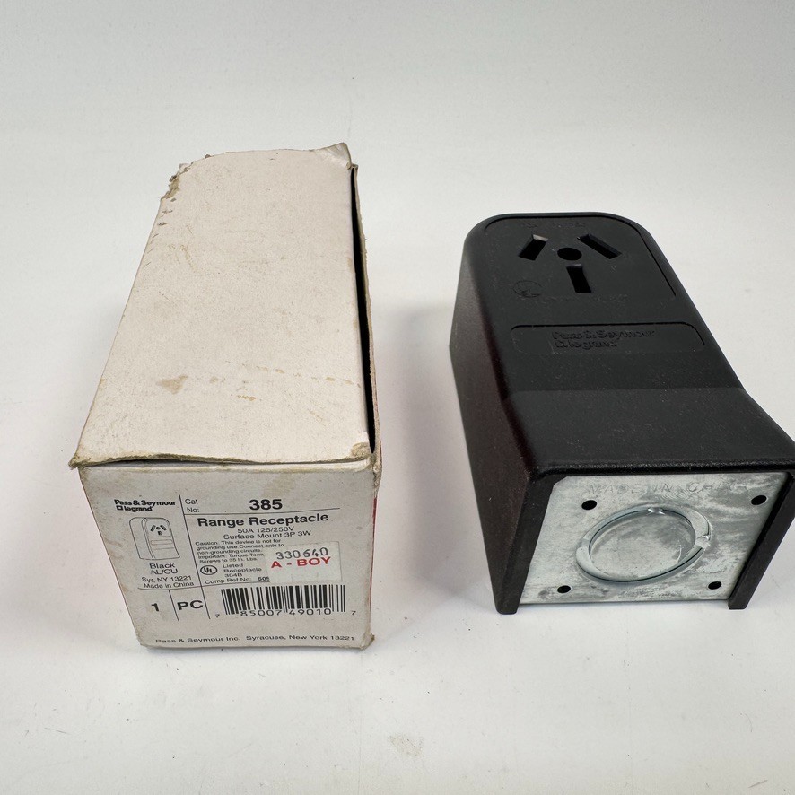 NOS Pass & Seymour 385 Surface-Mount Range Receptacle 50A 125/250V 2P 3W