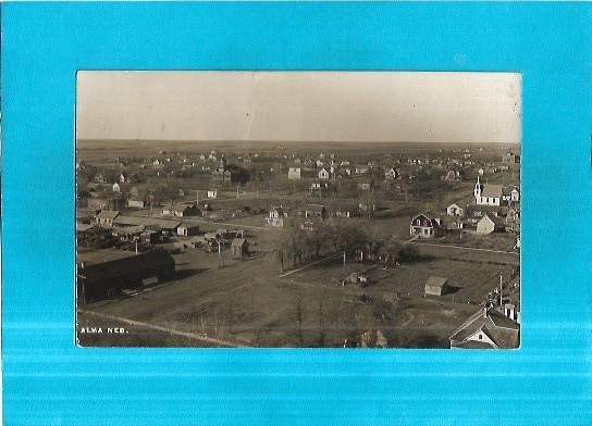 Vintage Photo Postcard-Bird's Eye View-Alma, Nebraska