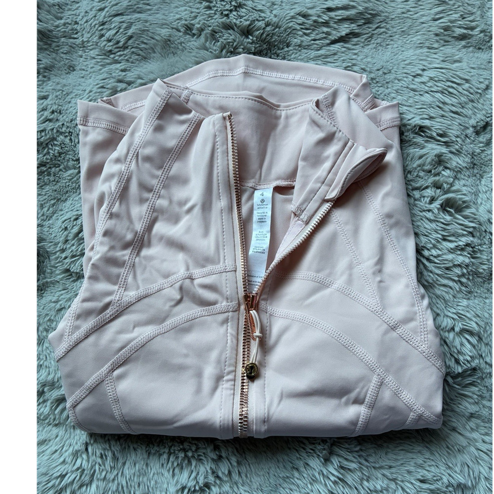 Lululemon Define Jacket Light Pink Size 4 Full Zip Slim Fit Women's Activewear