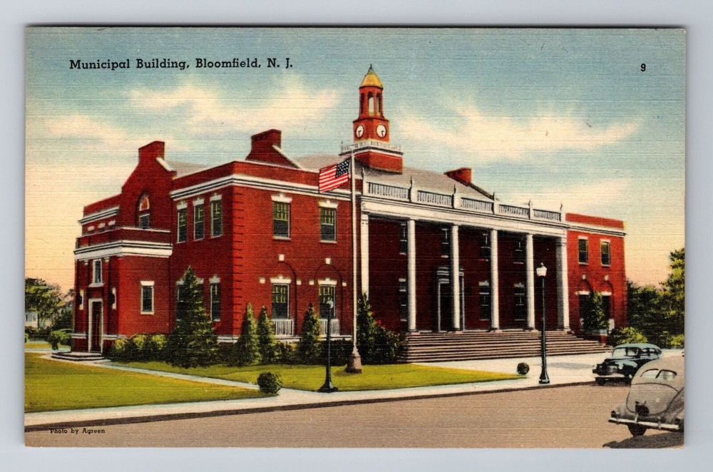 Bloomfield NJ-New Jersey, Municipal Building, Vintage Souvenir Postcard