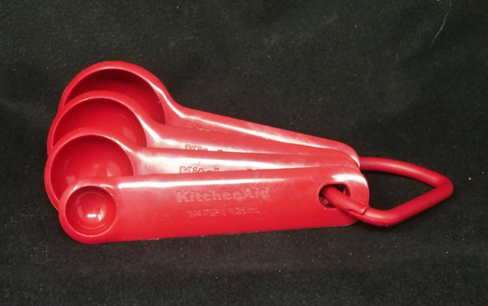 KitchenAid Red Measuring Spoon Set