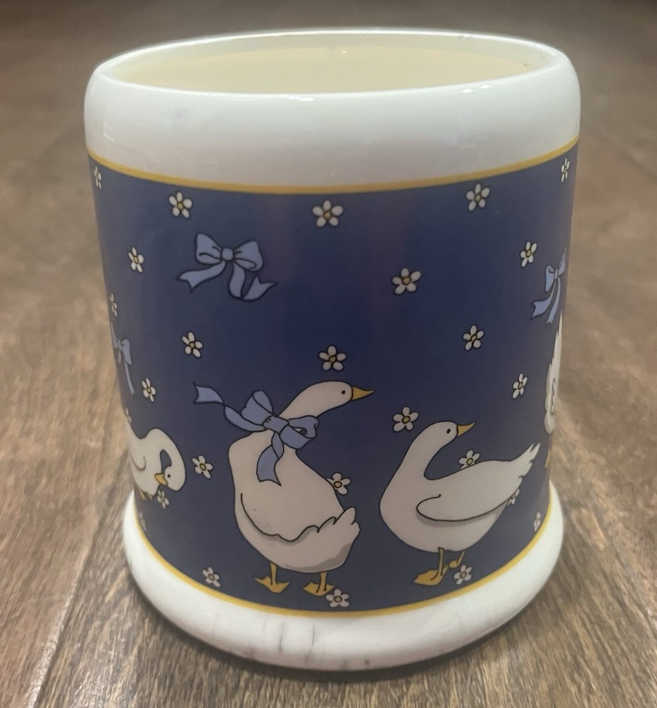 VTG Goose Canister Country Blue Goose Bow Ribbon Geese Ceramic Decor Japan